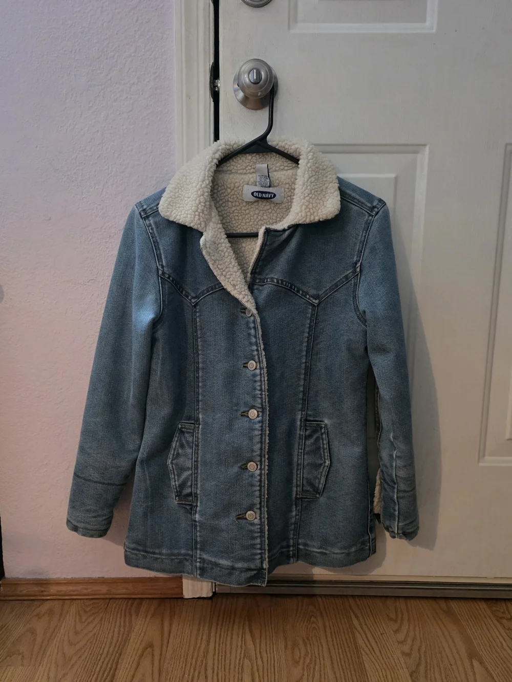 Old Navy Small Light Blue Denim Jacket with Cream Sherpa Collar